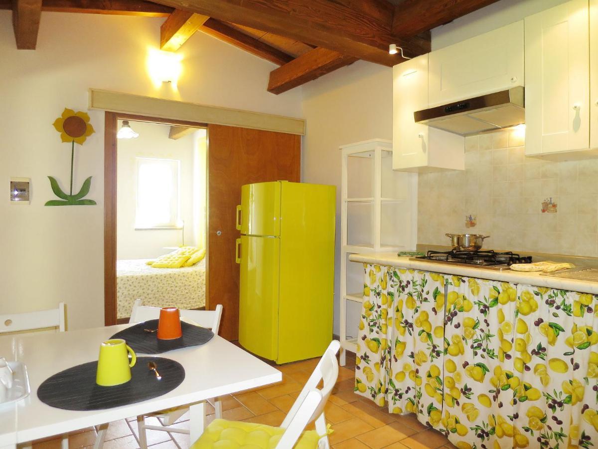 Holiday Home Chalet Del Lago By Interhome Bolsena Extérieur photo